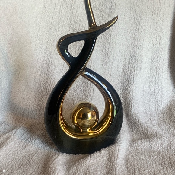 Norrclp Home Decor Modern Abstract art Ceramic Statue 12.5”x 6.5”W BLK/GOLD - Picture 4 of 6